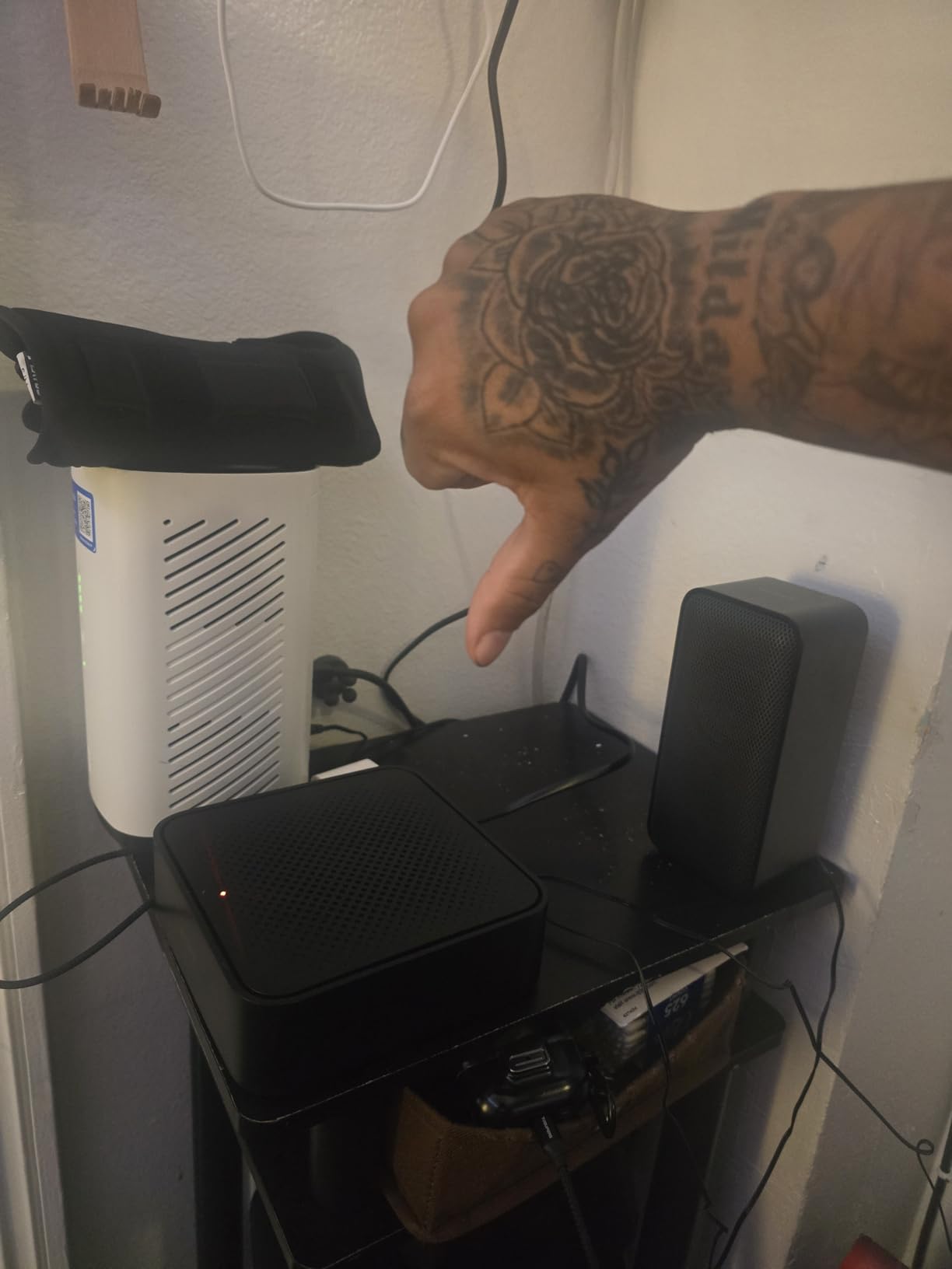 Sony HT-S40R 5.1ch Home Theater Soundbar System,black - Customer Photo 2