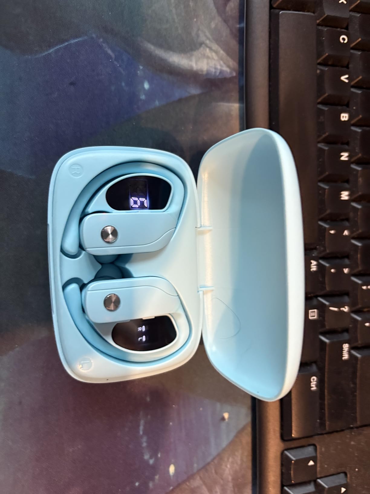 bmani Ear Buds Wireless Earbuds Bluetooth Headphones with 80H Playtime LED Display Case, Over-Ear Hook with Mic, Stereo Sound, Easy Button Controls, Sports Earphones for Running Workout Gym Black Customer Review bmani Ear Buds Wireless Earbuds Bluetooth Headphones with 80H Playtime LED Display Case, Over-Ear Hook with Mic, Stereo Sound, Easy Button Controls, Sports Earphones for Running Workout Gym Black - Customer Photo 1