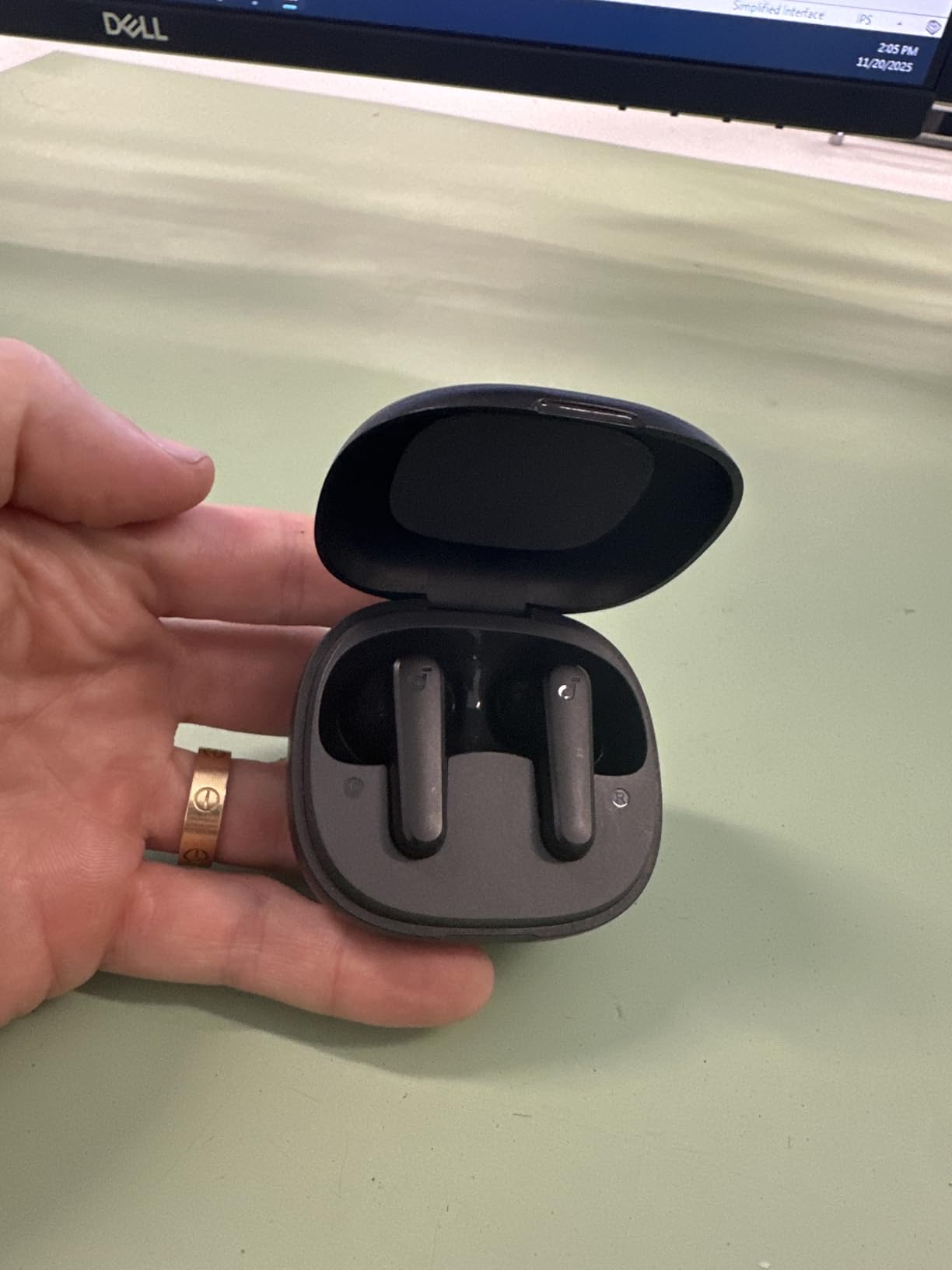 Soundcore by Anker P20i True Wireless Earbuds, 10mm Drivers with Big Bass, Bluetooth 5.3, 30H Long Playtime, Water-Resistant, 2 Mics for AI Clear Calls, 22 Preset EQs, Customization via App Customer Review Soundcore by Anker P20i True Wireless Earbuds, 10mm Drivers with Big Bass, Bluetooth 5.3, 30H Long Playtime, Water-Resistant, 2 Mics for AI Clear Calls, 22 Preset EQs, Customization via App - Customer Photo 1