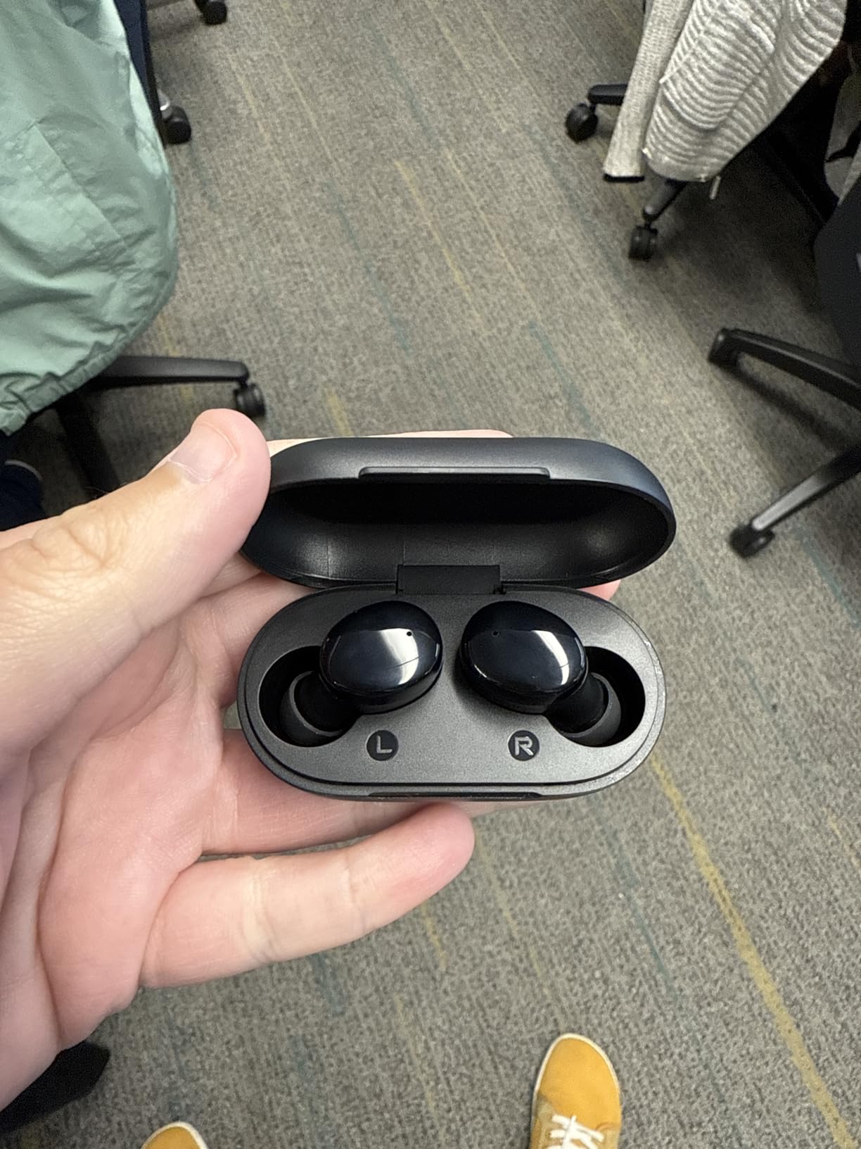 Lanteso True Wireless Bluetooth 5.3 Earbuds, 48H Playtime,Light Weight Headphones in Ear Buds Built in Mic Headset Premium Sound with Deep Bass,Clear Calls Earphones for Sports Workout Black Customer Review Lanteso True Wireless Bluetooth 5.3 Earbuds, 48H Playtime,Light Weight Headphones in Ear Buds Built in Mic Headset Premium Sound with Deep Bass,Clear Calls Earphones for Sports Workout Black - Customer Photo 1