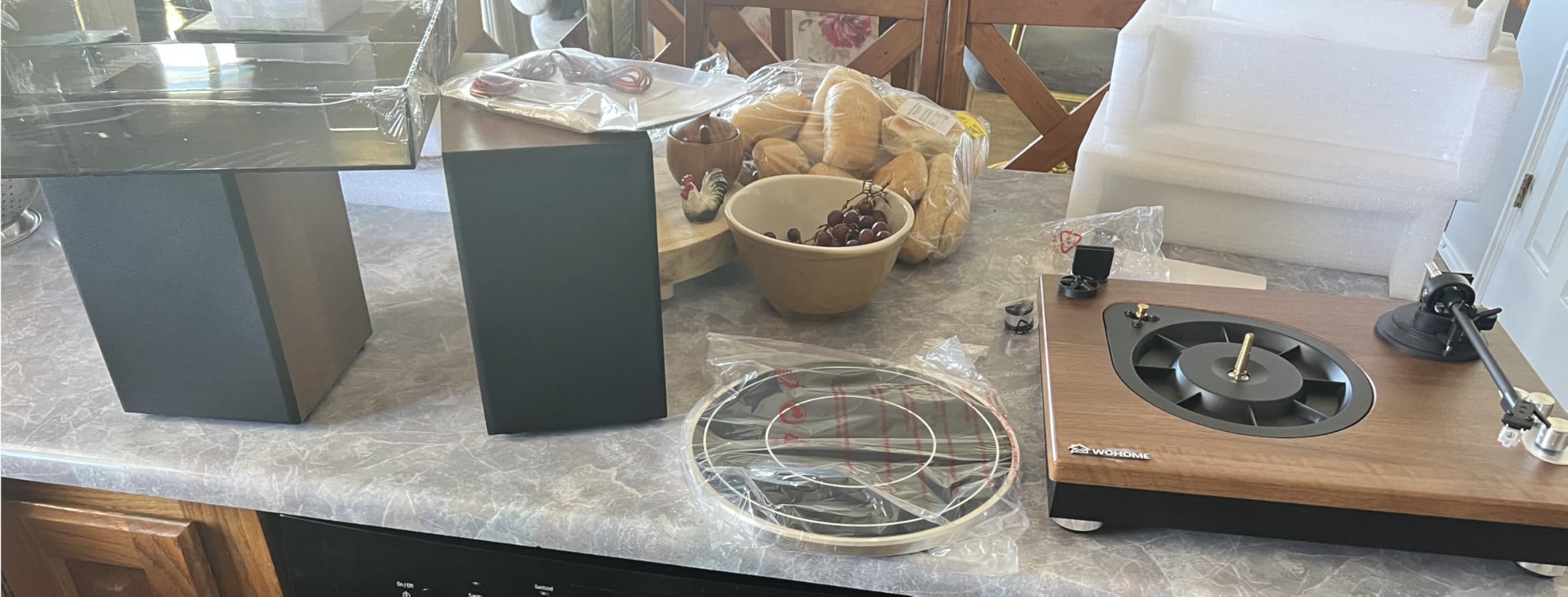 Wohome Vinyl Record Player with 66 Watt External Bookshelf Speakers, High Fidelity System Vintage Turntables for Vinyl Records with Magnetic Cartridge, Bluetooth Playback, RCA line Out and Auto Off - Customer Photo 3