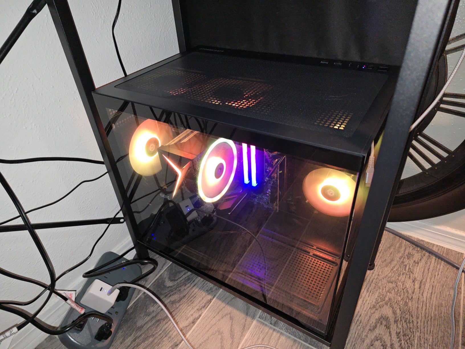 STORMCRAFT Sirius AI Gaming Desktop - Intel i5 14400F up to 4.7GHz, RTX 5060 GDDR7, 32GB DDR5 RGB 6000MHz, 1TB NVMe Gen4 SSD, Intel B760 Motherboard, 650W Gold PSU, Win 11 Home VR Ready Customer Review STORMCRAFT Sirius AI Gaming Desktop - Intel i5 14400F up to 4.7GHz, RTX 5060 GDDR7, 32GB DDR5 RGB 6000MHz, 1TB NVMe Gen4 SSD, Intel B760 Motherboard, 650W Gold PSU, Win 11 Home VR Ready - Customer Photo 1