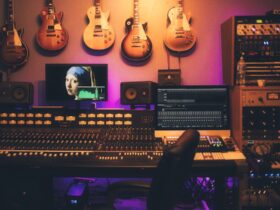 Best Microphone Stands: 10 Top-Rated Picks for Studio, Podcast & Live - dggaming