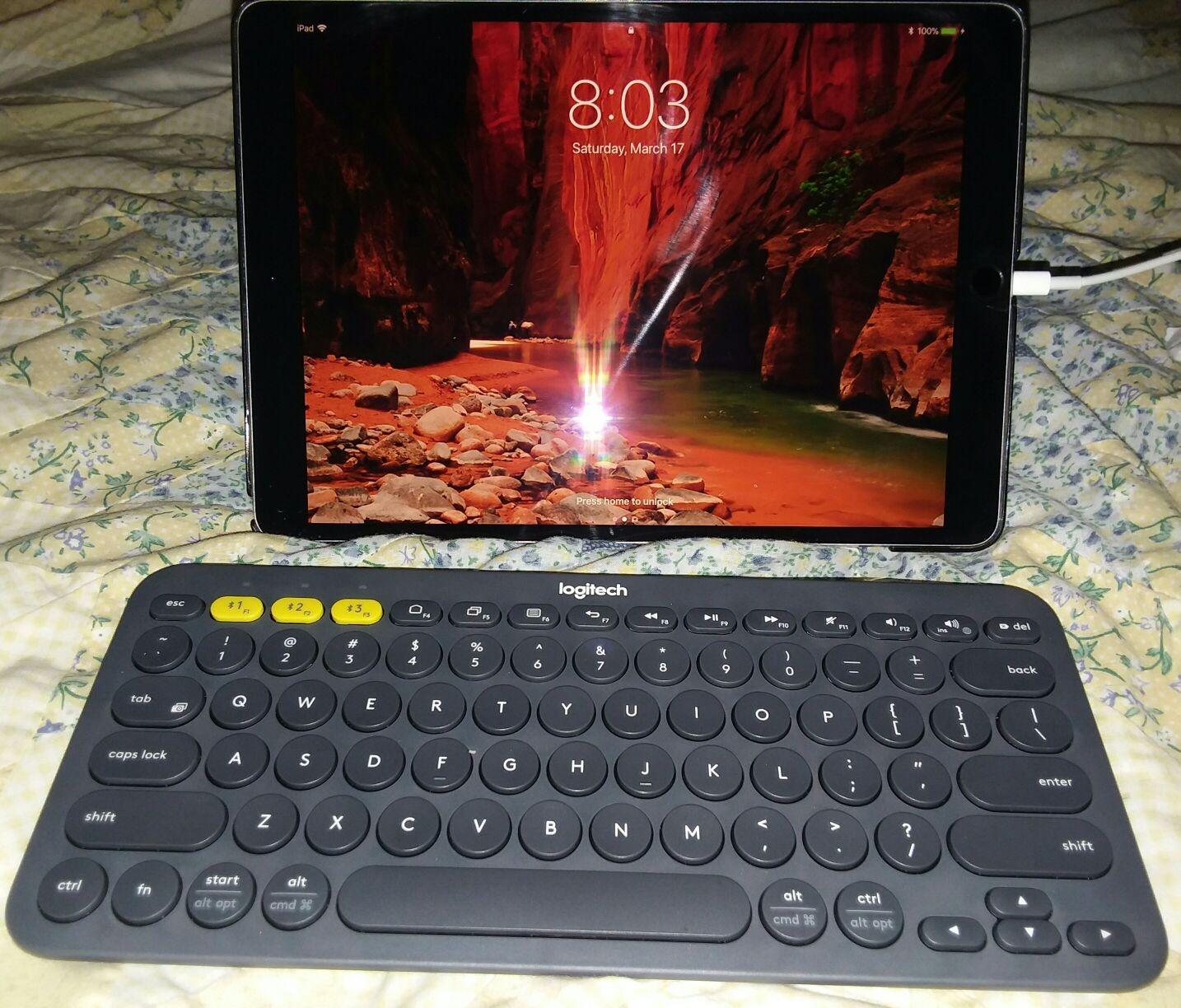 Logitech 920-007558 K380 Multi-Device Bluetooth Keyboard – with FLOW Cross-Computer Control and Easy-Switch up to 3 Devices – Dark Grey Customer Review Logitech 920-007558 K380 Multi-Device Bluetooth Keyboard – with FLOW Cross-Computer Control and Easy-Switch up to 3 Devices – Dark Grey - Customer Photo 1