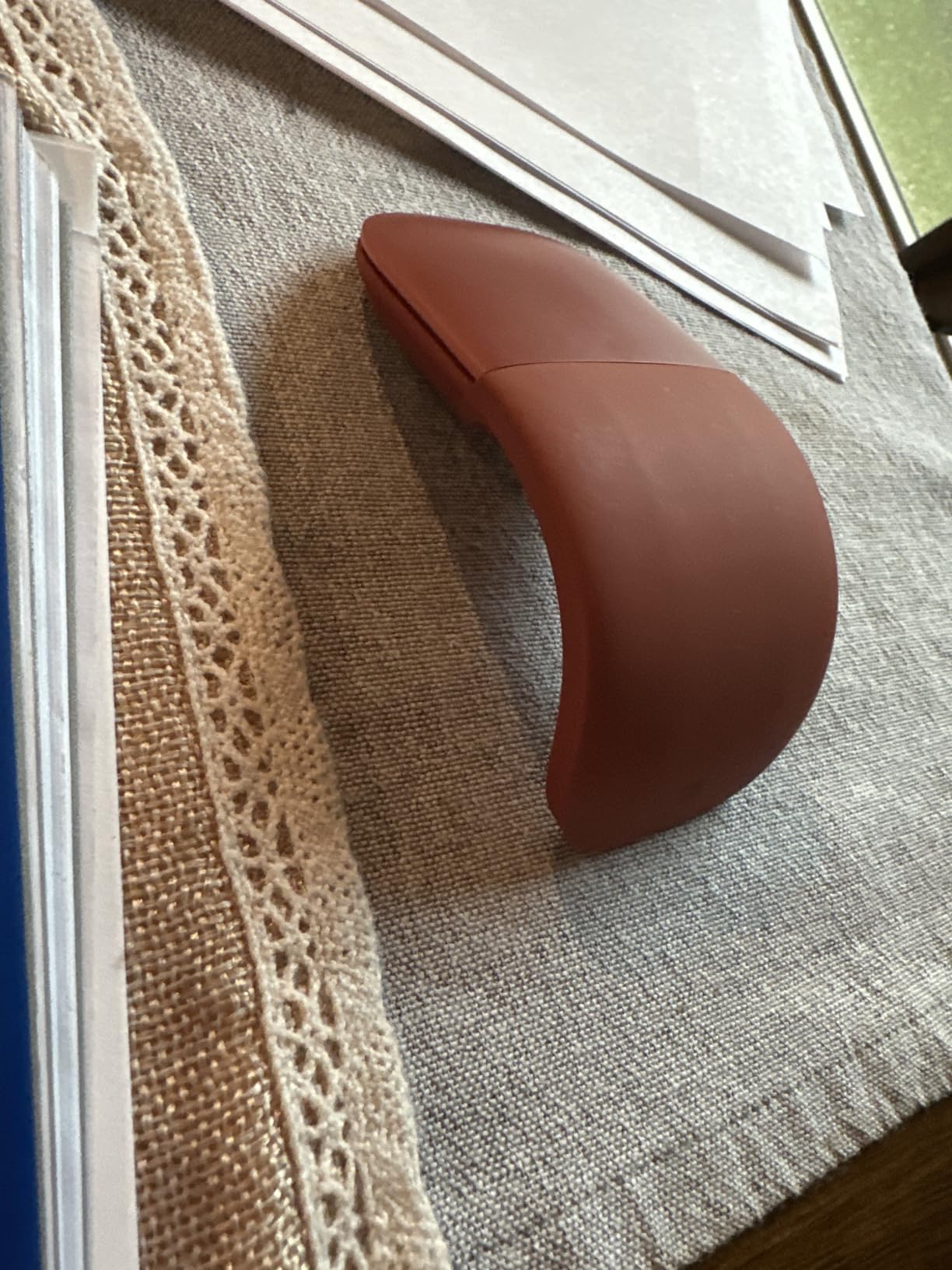 Microsoft Arc Mouse - Black. Sleek,Ergonomic design, Ultra slim and lightweight, Bluetooth Mouse for PC/Laptop,Desktop works with Windows/Mac computers - Customer Photo 1