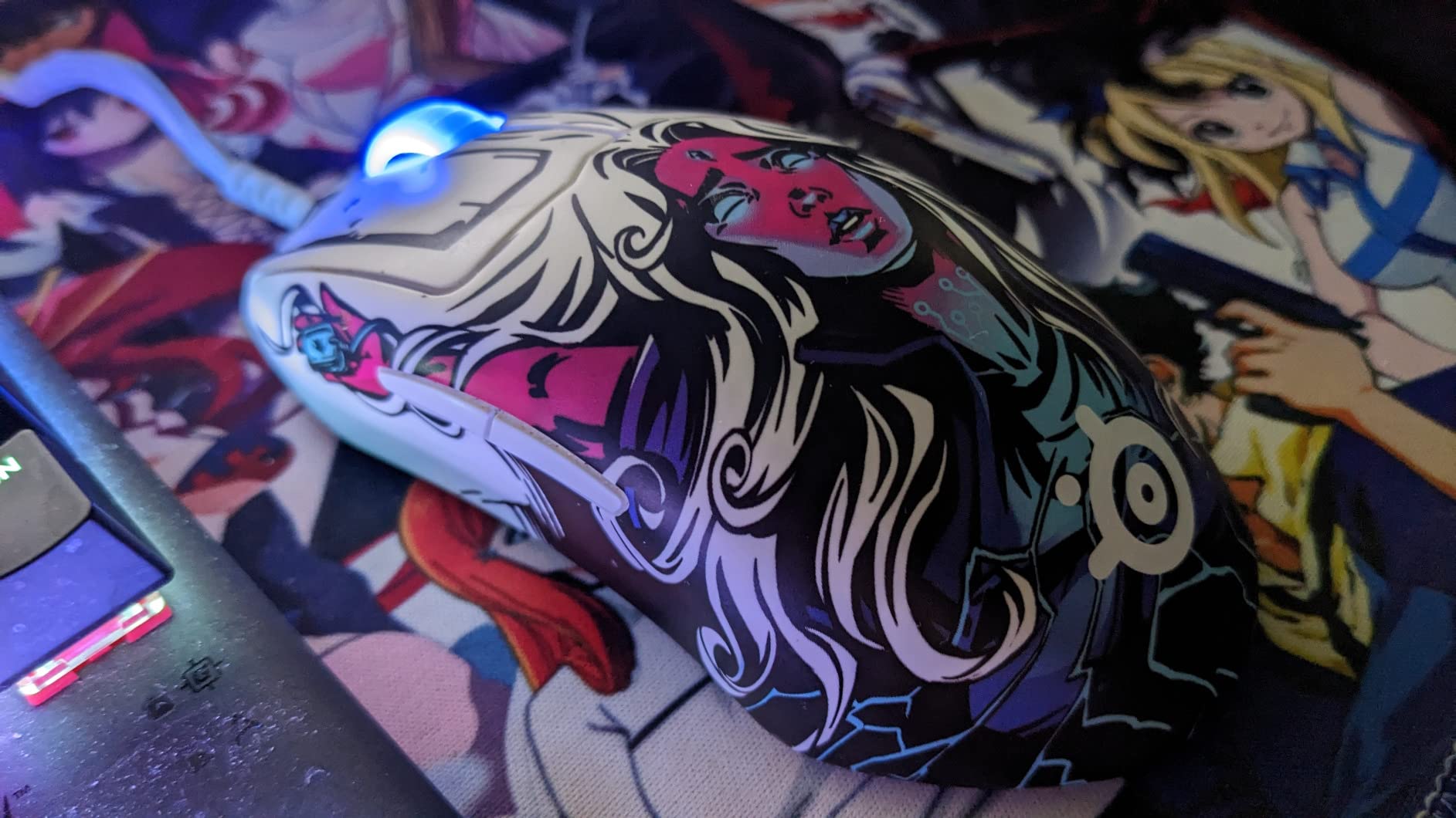 SteelSeries Prime FPS Gaming Mouse – 18,000 CPI TrueMove Pro Optical Sensor – 5 Programmable Buttons – Magnetic Optical Switches – Brilliant Prism RGB Lighting - Neo Noir - Customer Photo 2