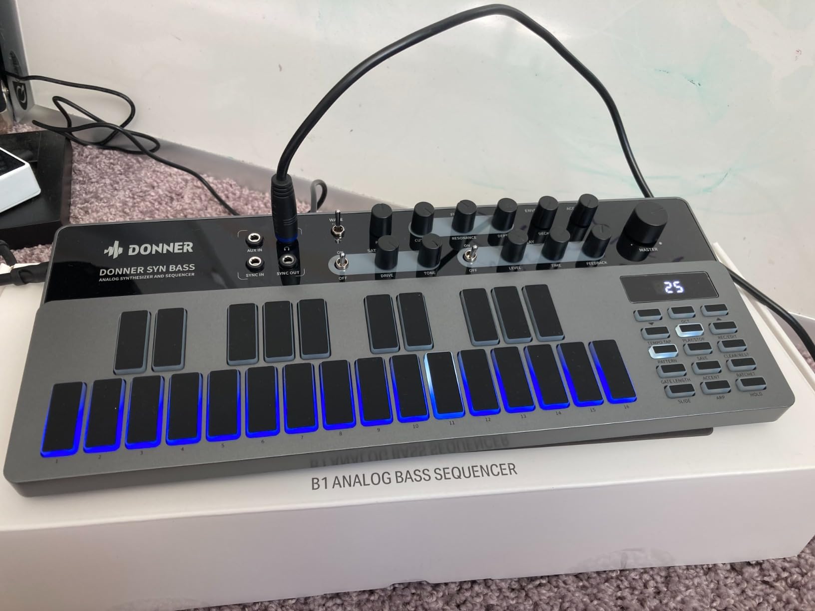 Analog Bass Synthesizer and Sequencer, Donner Essential B1 with Intuitive User Interface, 128 Patterns Memory, Saturation & Delay Effects, Make for Classic Acid Sound Customer Review Analog Bass Synthesizer and Sequencer, Donner Essential B1 with Intuitive User Interface, 128 Patterns Memory, Saturation & Delay Effects, Make for Classic Acid Sound - Customer Photo 1