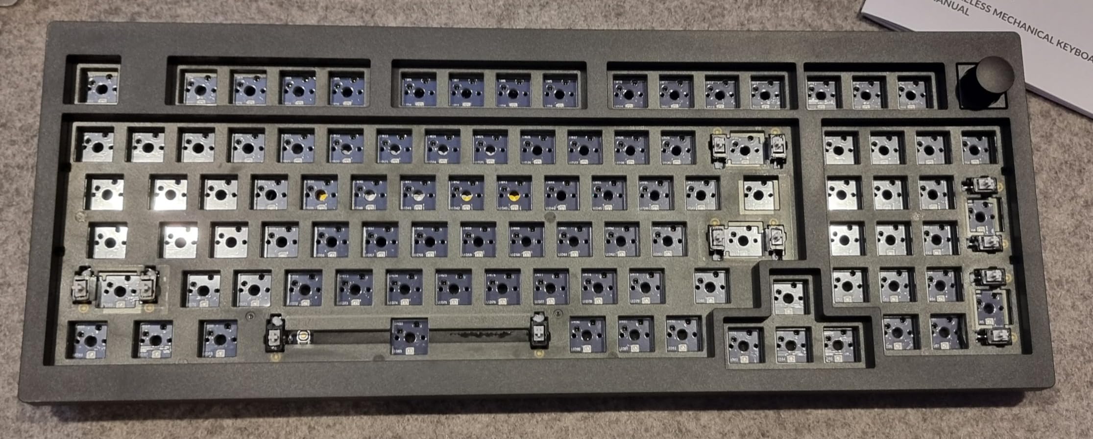 Keychron V3 Max TKL Wireless Mechanical Keyboard, QMK/VIA RGB Bluetooth/2.4 GHz/Wired, 87 Keys Hot-Swappable with Gateron Banana Switch, Compatible with Mac Windows Linux Customer Review Keychron V3 Max TKL Wireless Mechanical Keyboard, QMK/VIA RGB Bluetooth/2.4 GHz/Wired, 87 Keys Hot-Swappable with Gateron Banana Switch, Compatible with Mac Windows Linux - Customer Photo 2