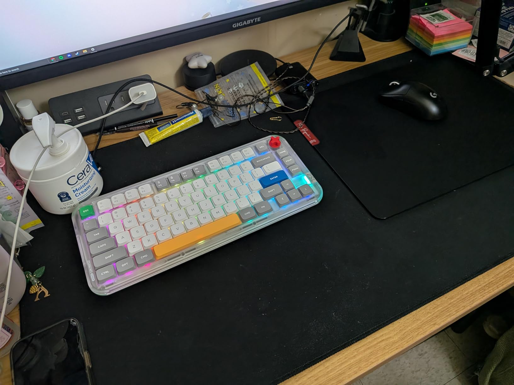 nuphy Kick75 Wireless Mechanical Keyboard with Knob,75% Layout 80 Keys RGB Backlit, Hot Swappable Low Profile Keyboard with PBT Keycaps,Gaming Keyboards, Support BT/2.4G/USB-C (Blush Nano Switch) Customer Review nuphy Kick75 Wireless Mechanical Keyboard with Knob,75% Layout 80 Keys RGB Backlit, Hot Swappable Low Profile Keyboard with PBT Keycaps,Gaming Keyboards, Support BT/2.4G/USB-C (Blush Nano Switch) - Customer Photo 2