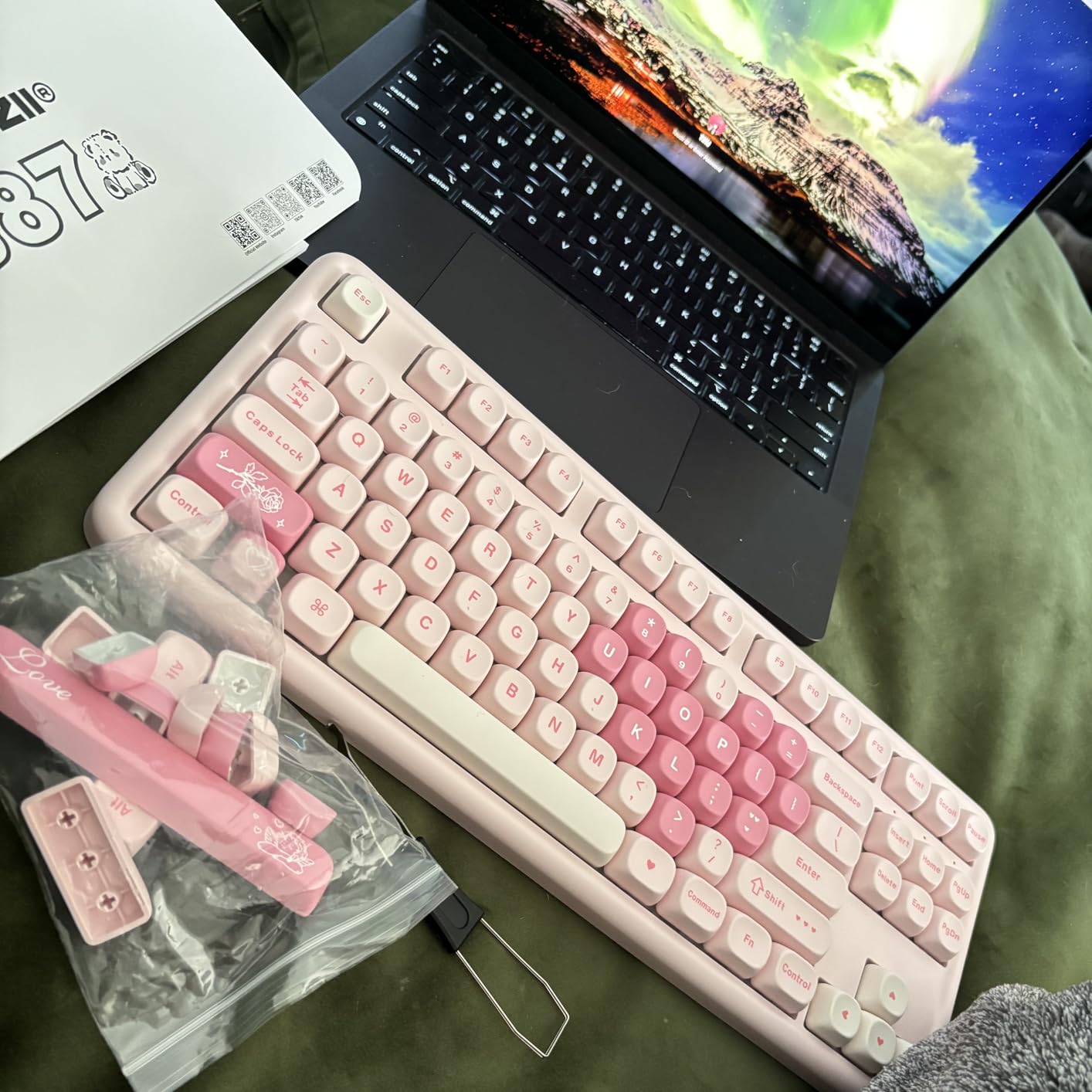 YUNZII B87 Wireless Mechanical Keyboard,QMK/VIA Programmable,TKL Layout 87 Keys,BT/2.4G/USB-C,Hot Swap Gasket Mount RGB Backlit Gaming with Wrist Rest for Win/Mac (Pink, Milk V2) - Customer Photo 2